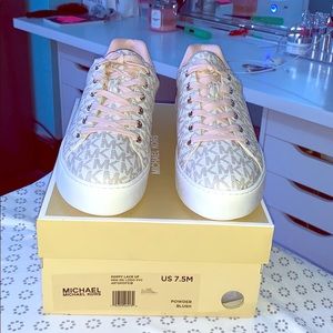 Mk Poppy Lace Up sneakers